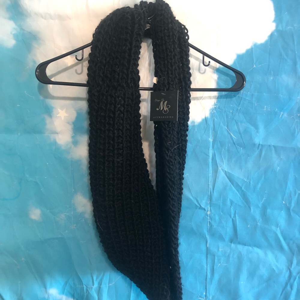 Black knitted infinity scarf